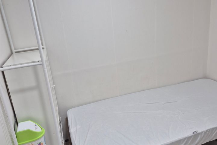 Hyehwa Studio Apartment with Individual Air C 5th image