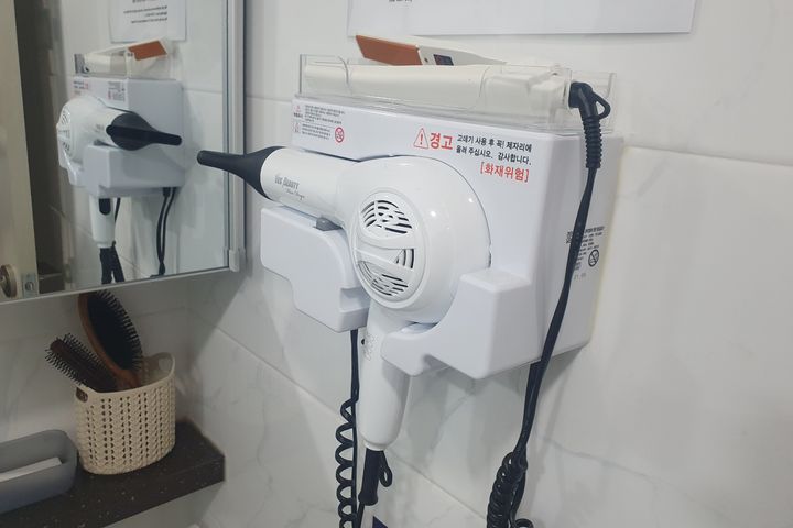 여수 핫플 숙소앞 바다 5번째 이미지