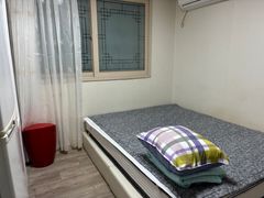 Room with pet and parking access 1th image