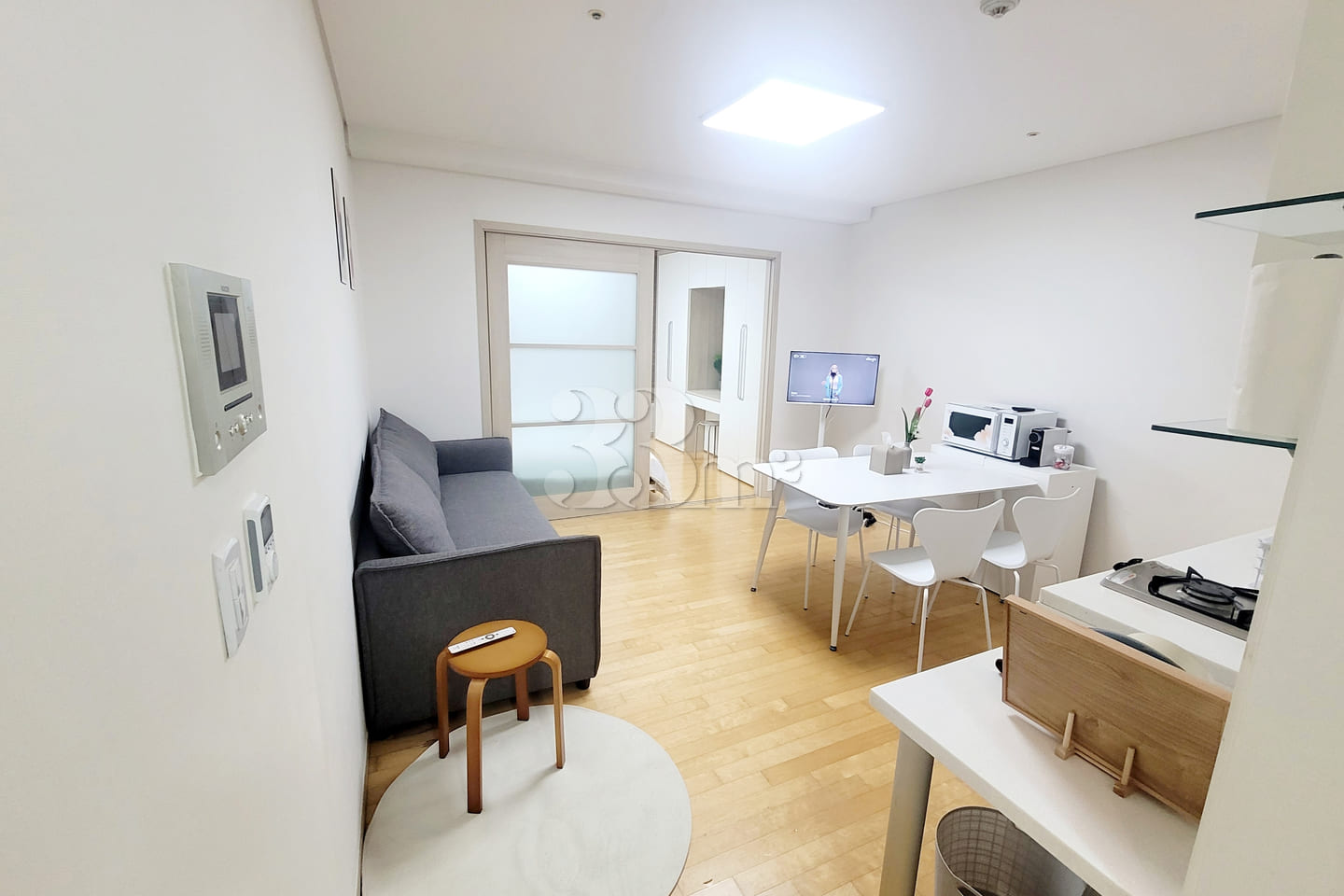 1.5-room apartment near Jonggak Station, Gwan 3th image