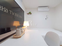 Short-term rental near Sillim Station on Line 2th image