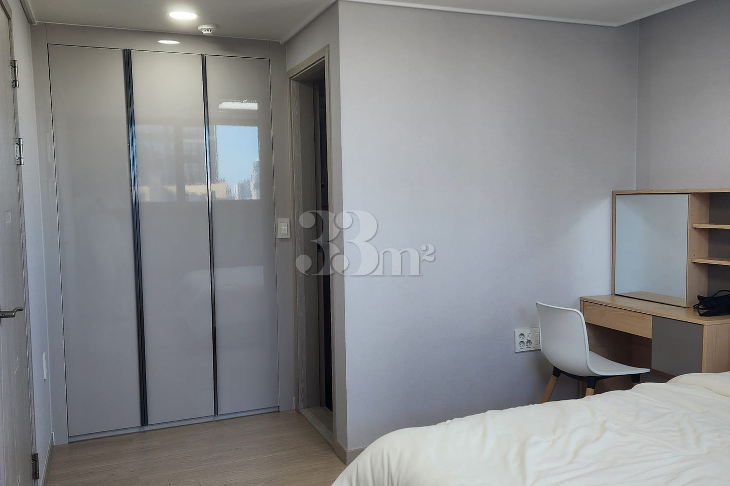 Fully furnished apartment near Busan Central  2th image