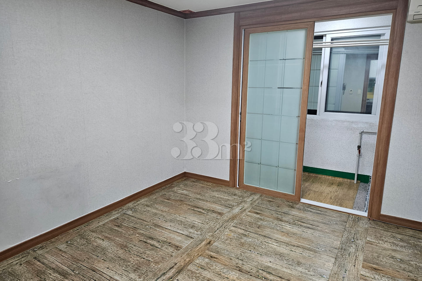 One-room apartment in Daegu Apsan Cafe Street 4th image