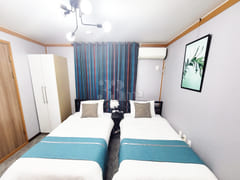 Simple Studio in Mangwon (Unit 203) 1th image