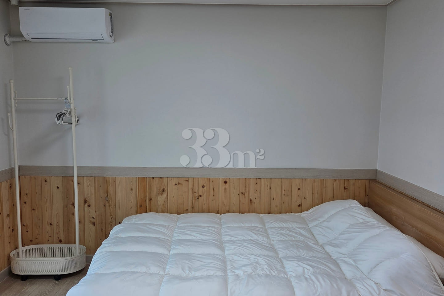 Newly Built Downtown Two-Room Unit A 3th image