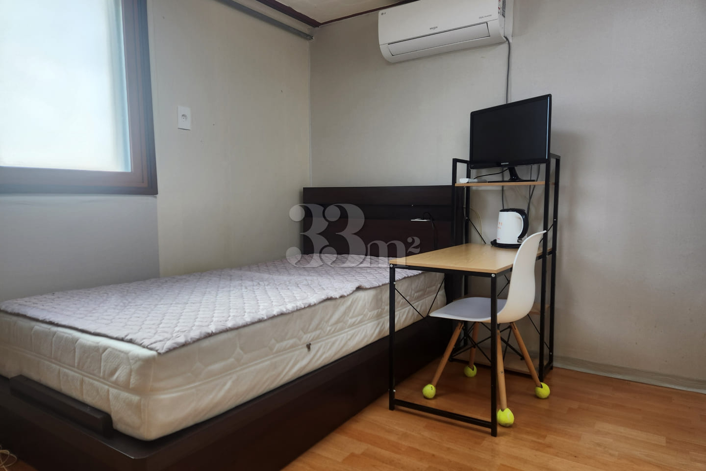 Studio apartment with a commute to Gangnam 2th image