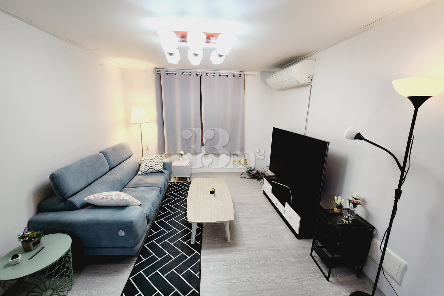 #9 Sinchon Hongdae 2-room 4-bed 1th image