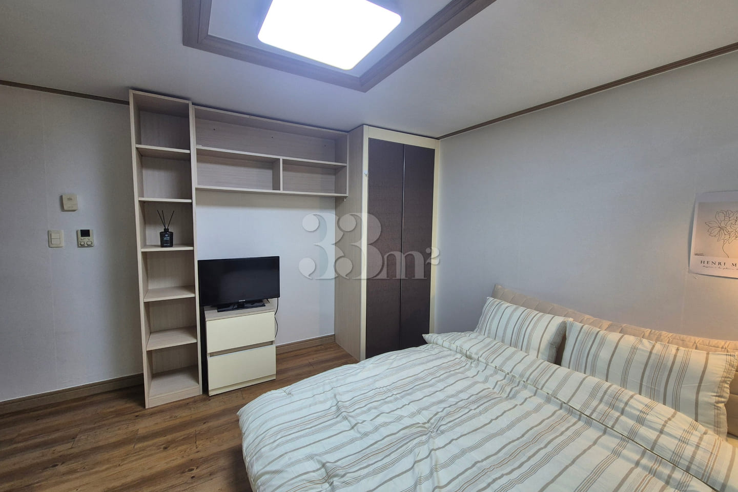 Studio apartment located 1 minute from Hadan  2th image