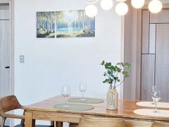 3-bedroom apartment, 10 minutes from the airp 0th image