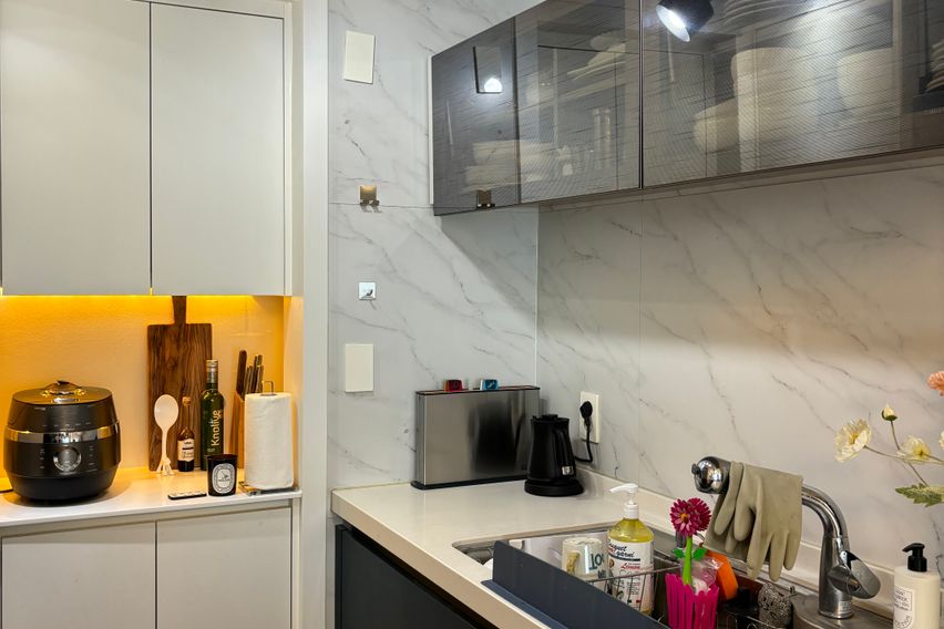 Apgujeong Hyundai Apartment 5th image