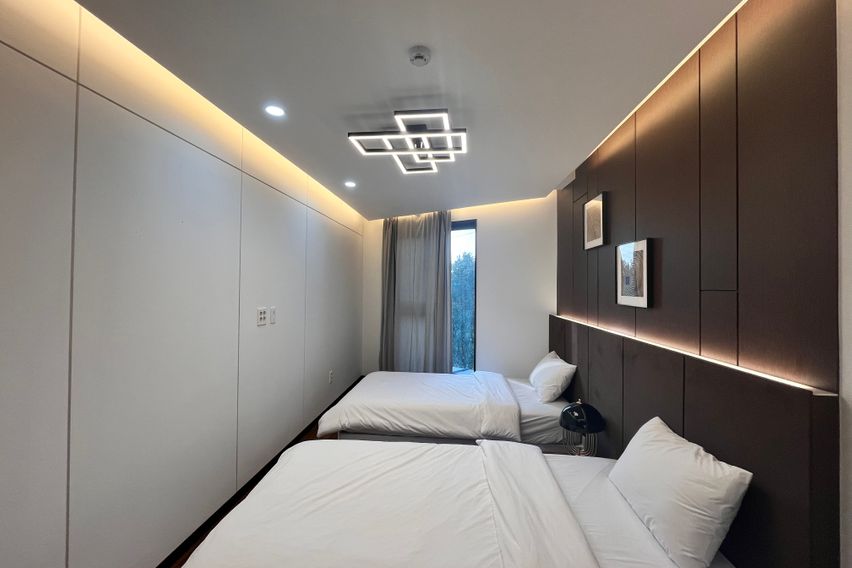 헤르멘 E동 101호*