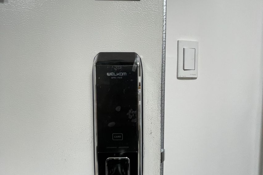 Room 103/Privacy Room 11th image