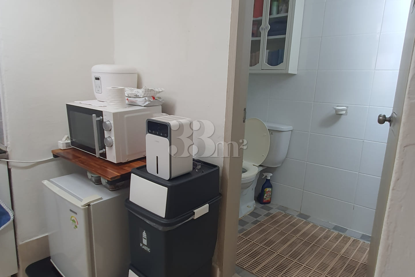 Large, fully equipped room near Gubeundari St 6th image