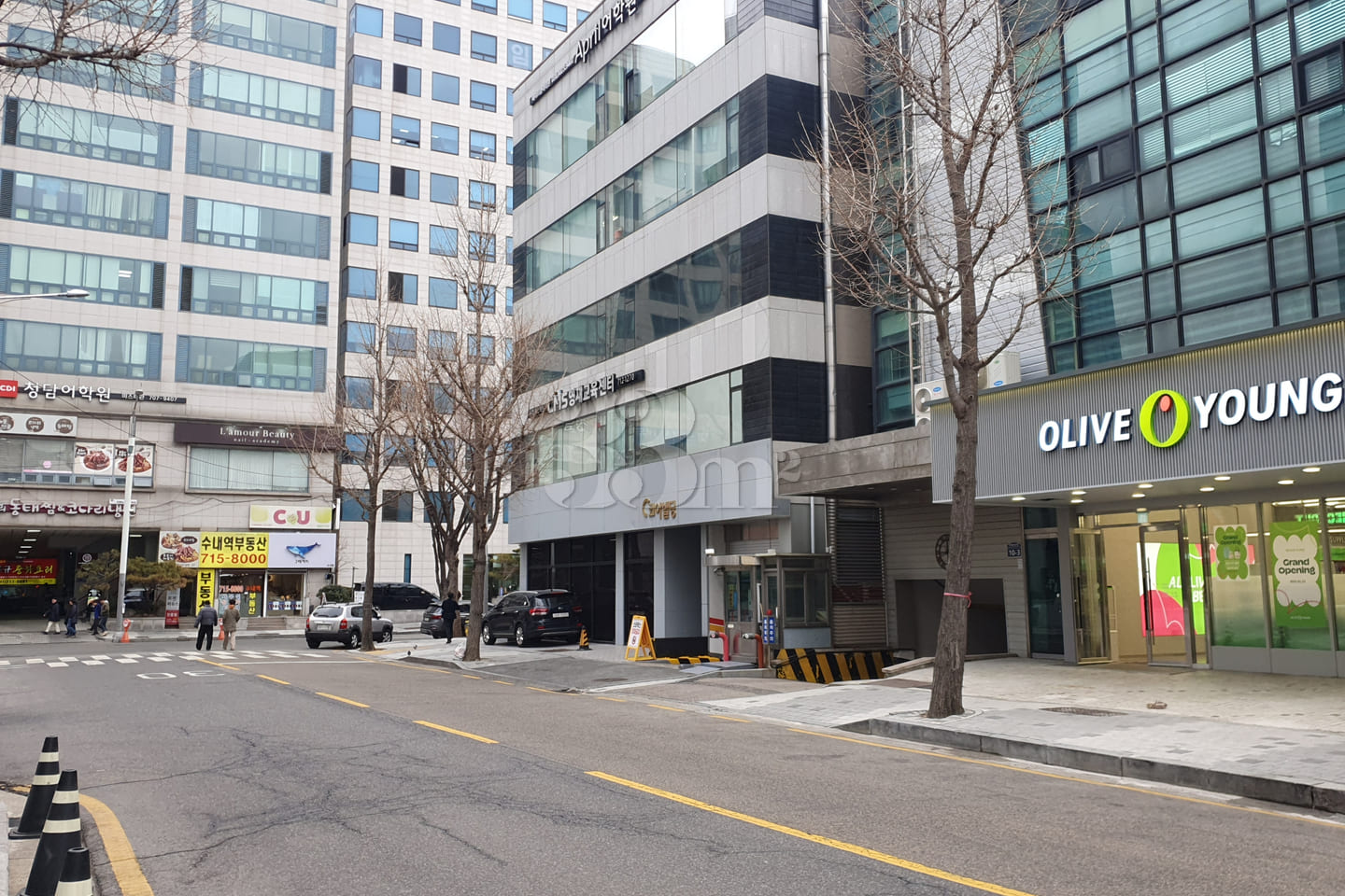 3-minute walk from Sunae Station / Clean 19th image