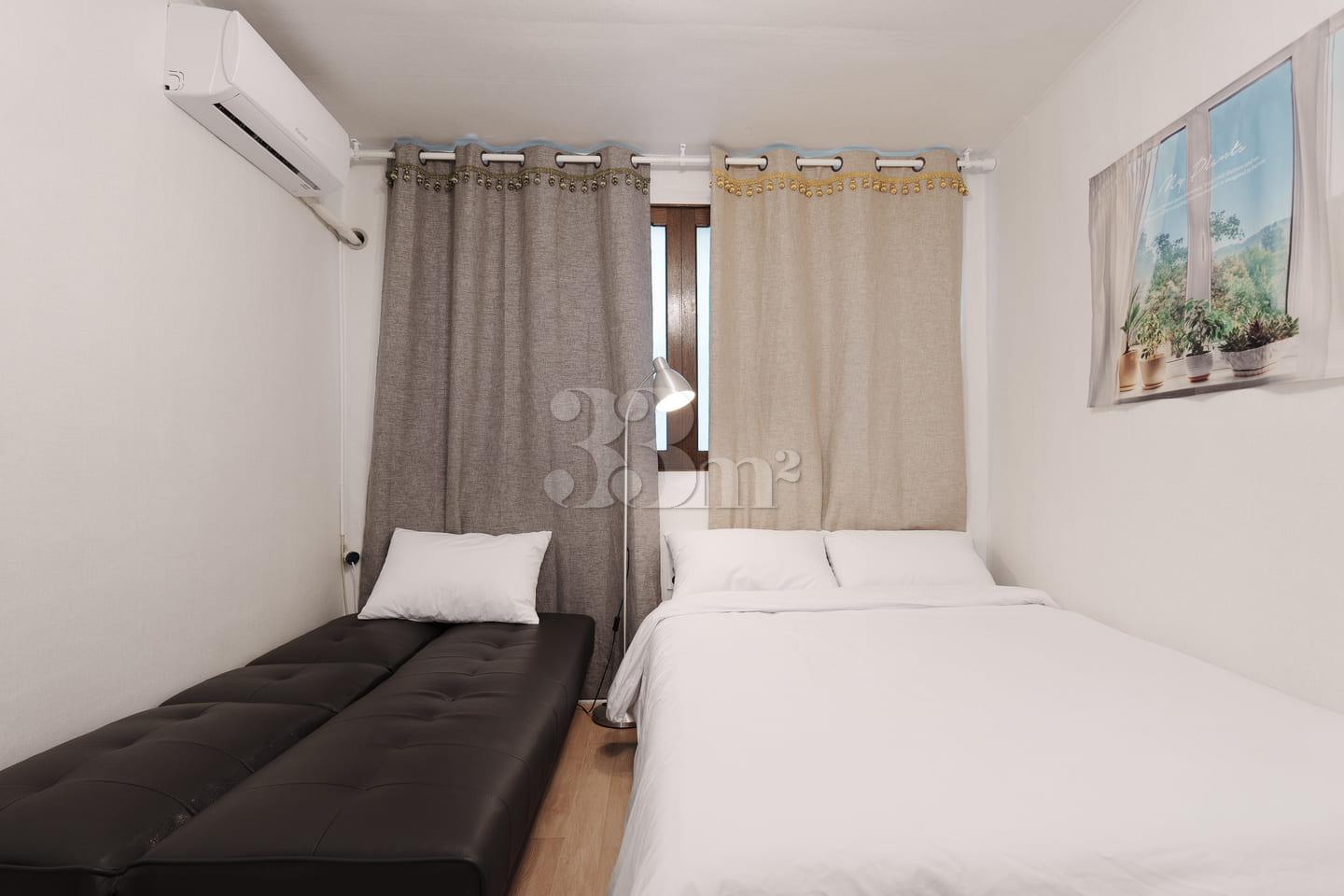 September Discount: Fully Furnished 2-Room Un 3th image