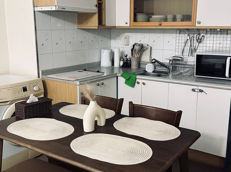 홍대입구역3분🎄4인