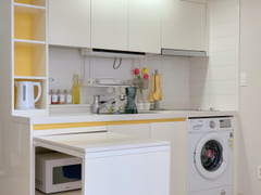 Spacious two-story apartment, 1 minute from B 8th image