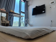 Room 606: Room with a Great Night View 2th image