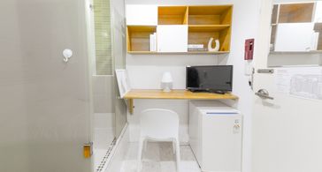 74호 샤워룸 방 이미지