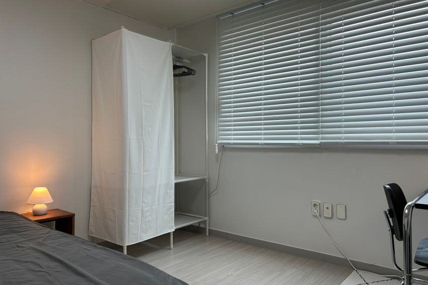 #57 홍대입구역 3룸