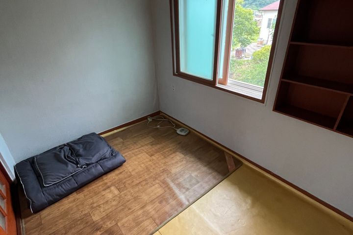 Donghae City 3-room apartment, super special 3th image