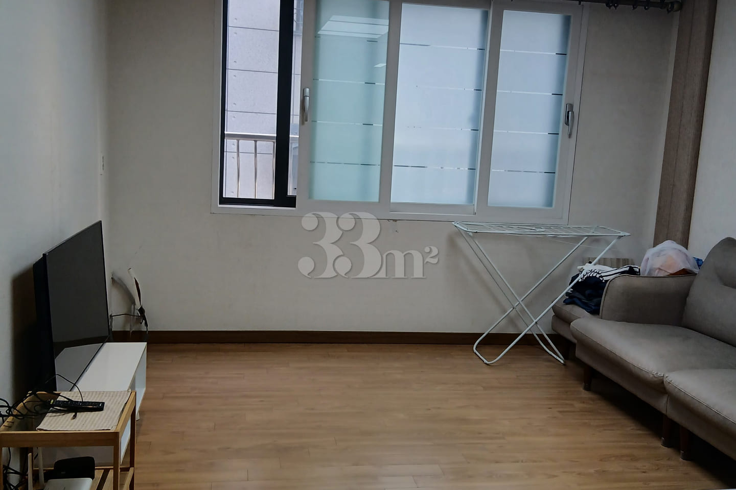 1 Minute from City Hall ☆ Spacious Home on Ju 2th image