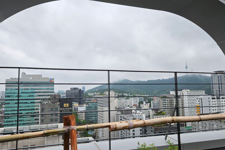 을지로 넓은 풀옵션복층 17번째 이미지