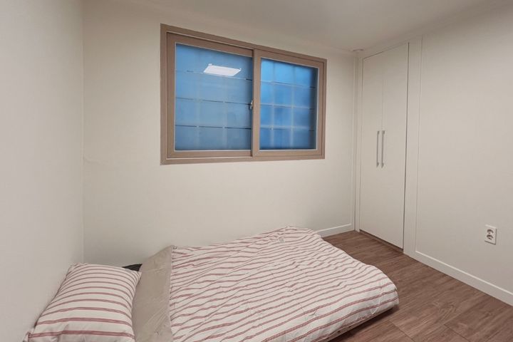 Fully furnished two-room unit near Gijang Mar 2th image
