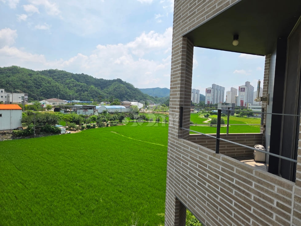 30-pyeong duplex, true south-facing 5th image