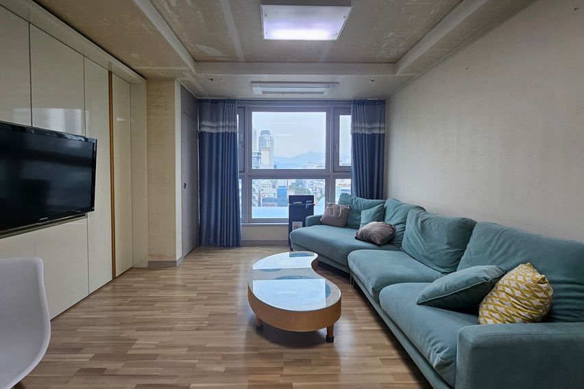 별똥별하우스 사이8층