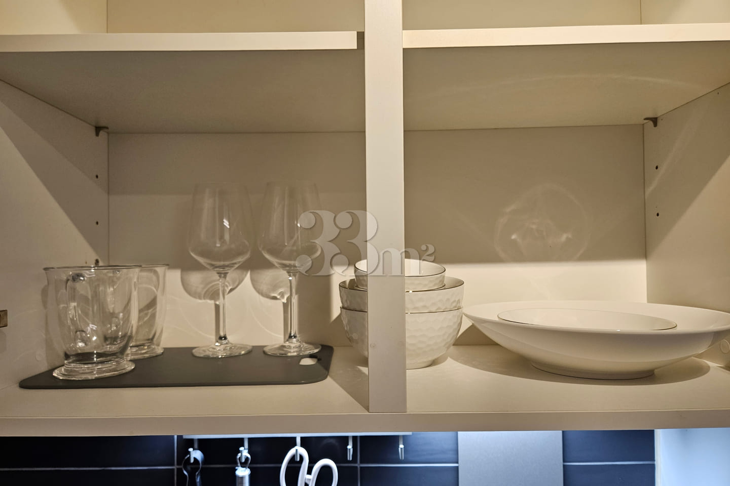 Fully furnished studio apartment in the Gangn 10th image