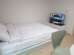 Apartments near Bucheon City Hall in Sinjung- 4th image
