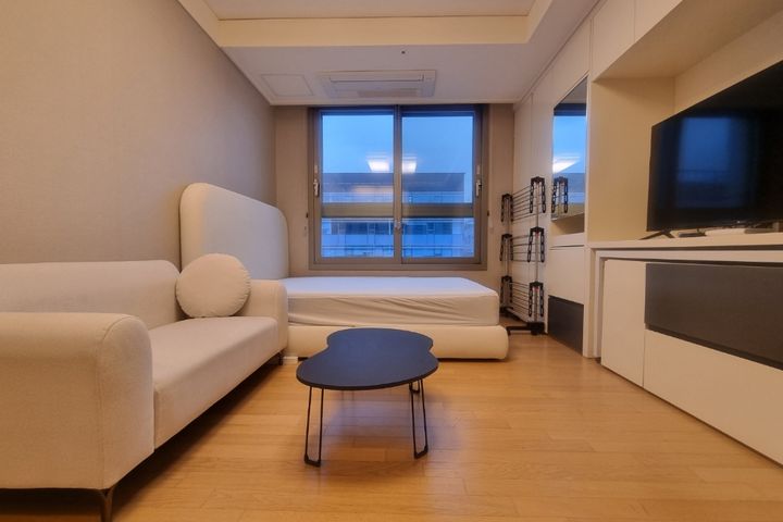 Best Location Officetel in Munjeong-dong 2th image