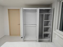 Guwol-gil Hospital, clean, fully furnished 8th image