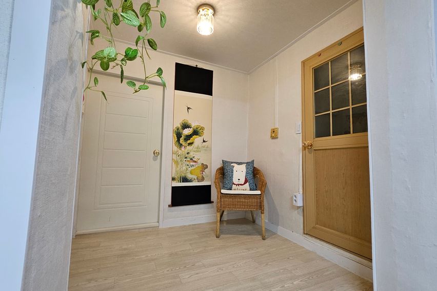 금돼지식당뒤 투룸루프탑