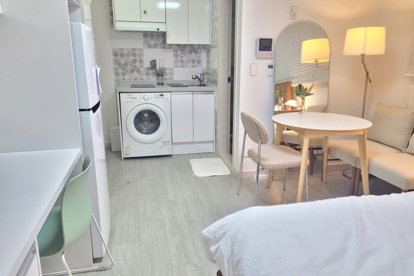 지하철4분#신축7평#퀸