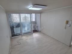 Master bedroom 4th image