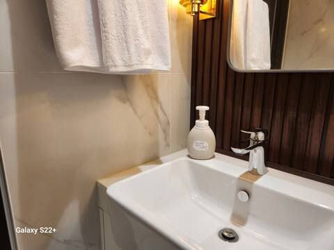 New 1.5-room apartment in Gangnam 14th image