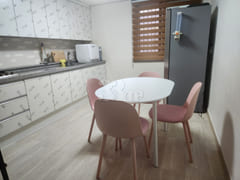 A lovely, well-appointed home 8th image