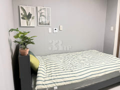 Clean studio apartment on the 2nd floor 1th image