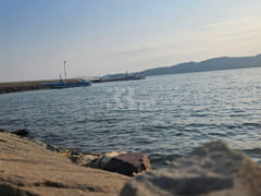 Short-term rental with a sea view in Sacheon, 13th image