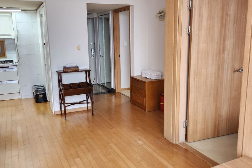 더스위트플레이스1013