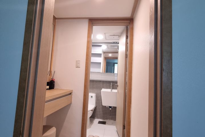 Seongsu-dong or Apgujeong—what do you think? 17th image