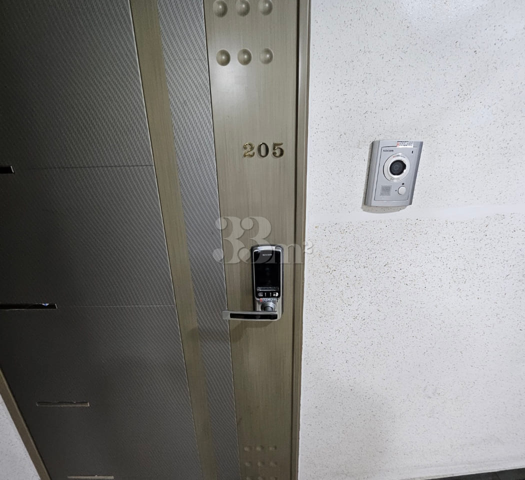 1-minute walk from Junggu Office Station, stu 1th image