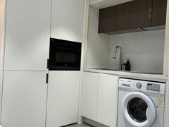 P Seocho Gangnam Premium Full Option 14th image