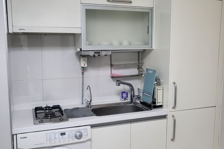 서울역 충정로역 숙소