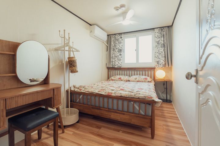 [5-minute walk from the station] 2 rooms. Par 13th image