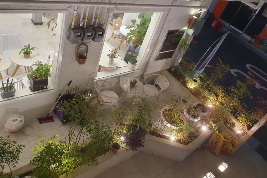 광장로 하얀집203호