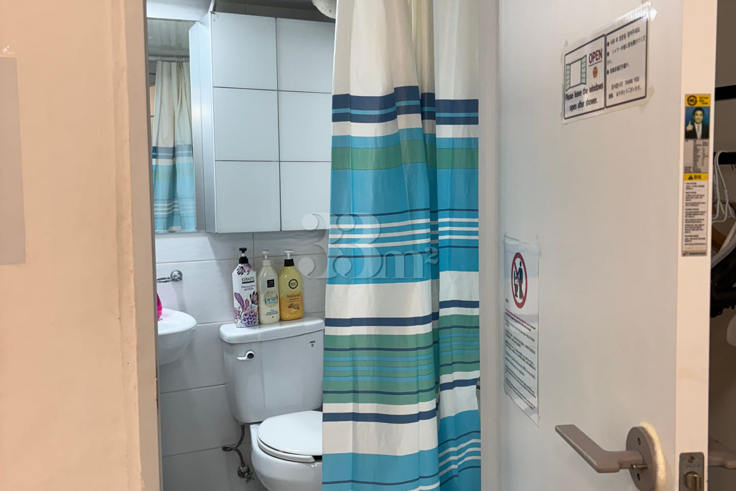 2-minute walk to Sinsa Station, fully furnish 5th image