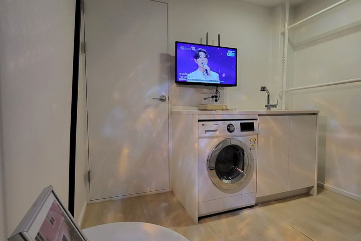 Room 206 0th image